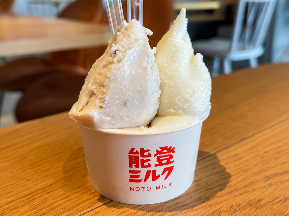 「点点茶(てんてんちゃ)」で能登ミルク使用ジェラート食べたよ!/富山県環水テラス 1階