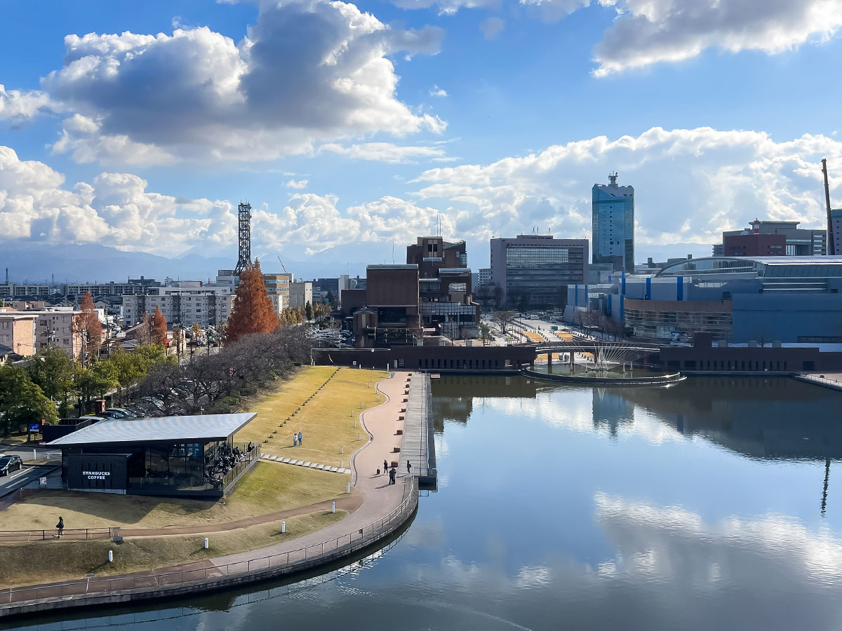 「富岩運河環水公園」の天門橋 展望台に登ってみた!/富山県富山市