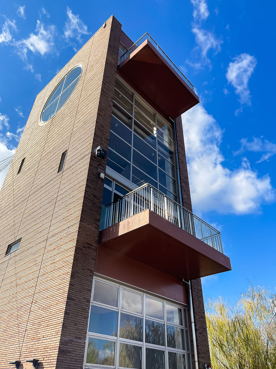 「富岩運河環水公園」の天門橋 展望台に登ってみた!/富山県富山市