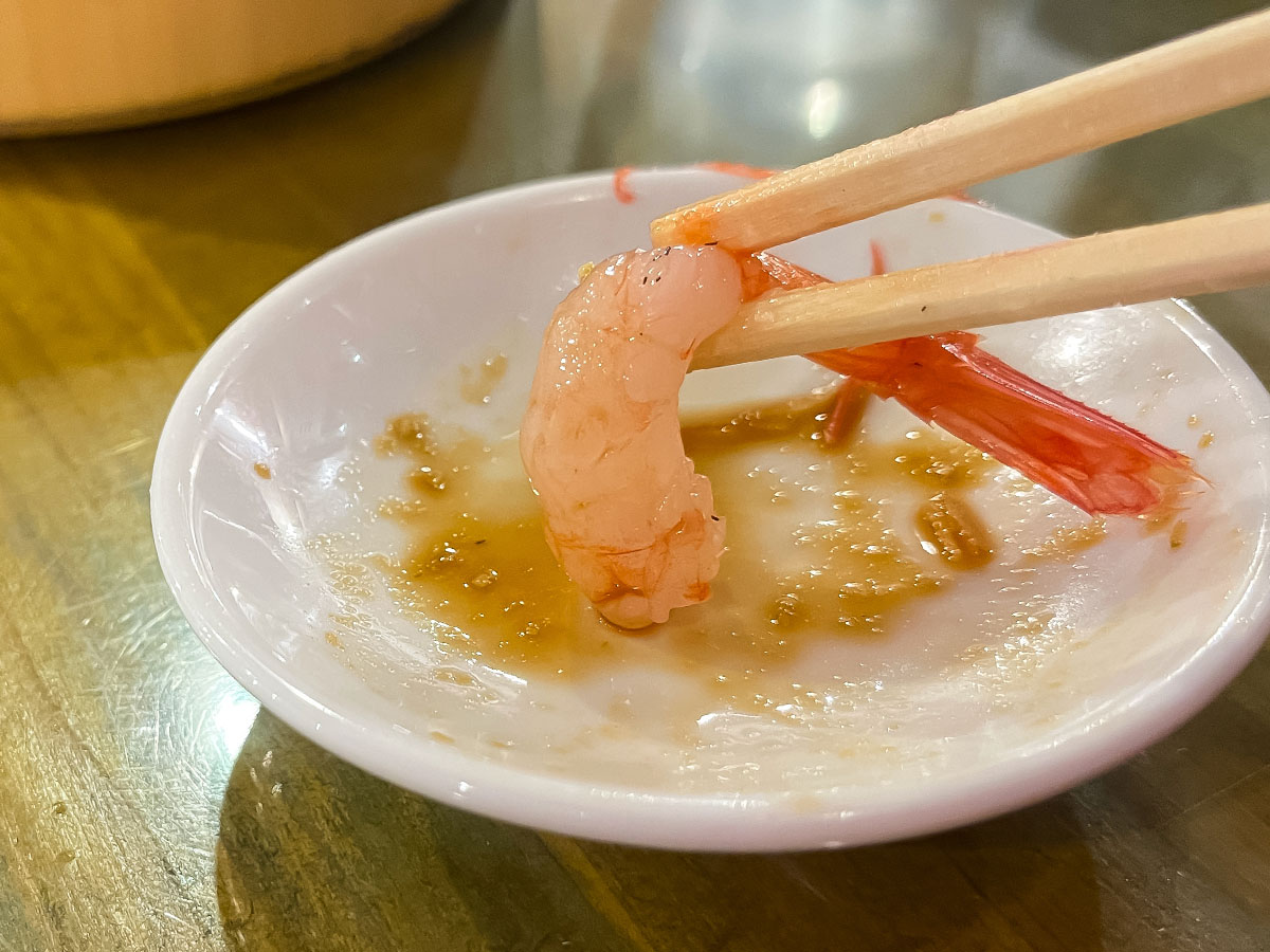「魚どん亭」でお刺身盛合せ、白えび天丼、魚介ミックスフライ食べたよ！／富山駅 とやマルシェ