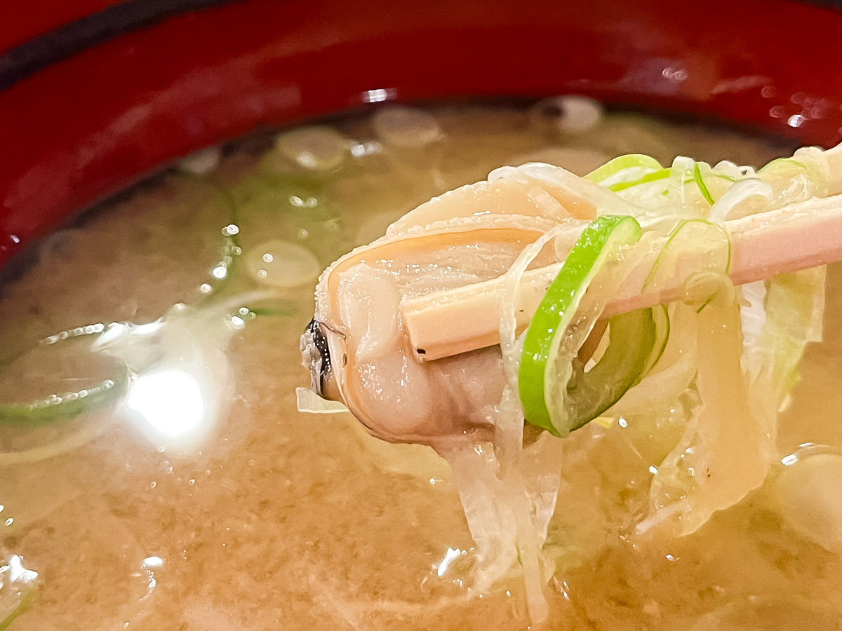 「魚どん亭」でお刺身盛合せ、白えび天丼、魚介ミックスフライ食べたよ！／富山駅 とやマルシェ