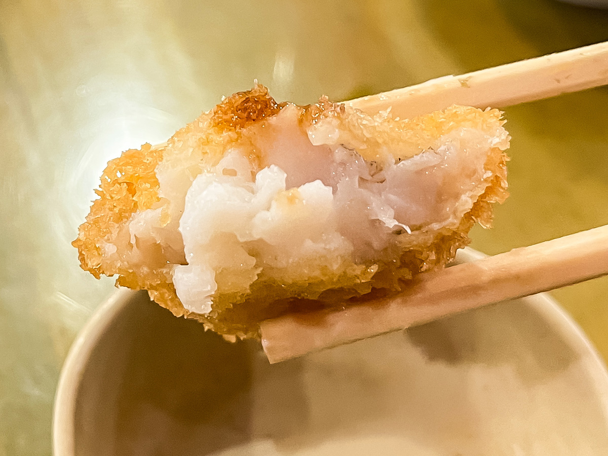 「魚どん亭」でお刺身盛合せ、白えび天丼、魚介ミックスフライ食べたよ！／富山駅 とやマルシェ