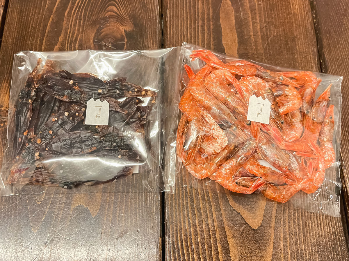 釣屋魚問屋が手掛ける「つりや」でほたるいかと甘えびの素干し買ってみた！／富山県東岩瀬町