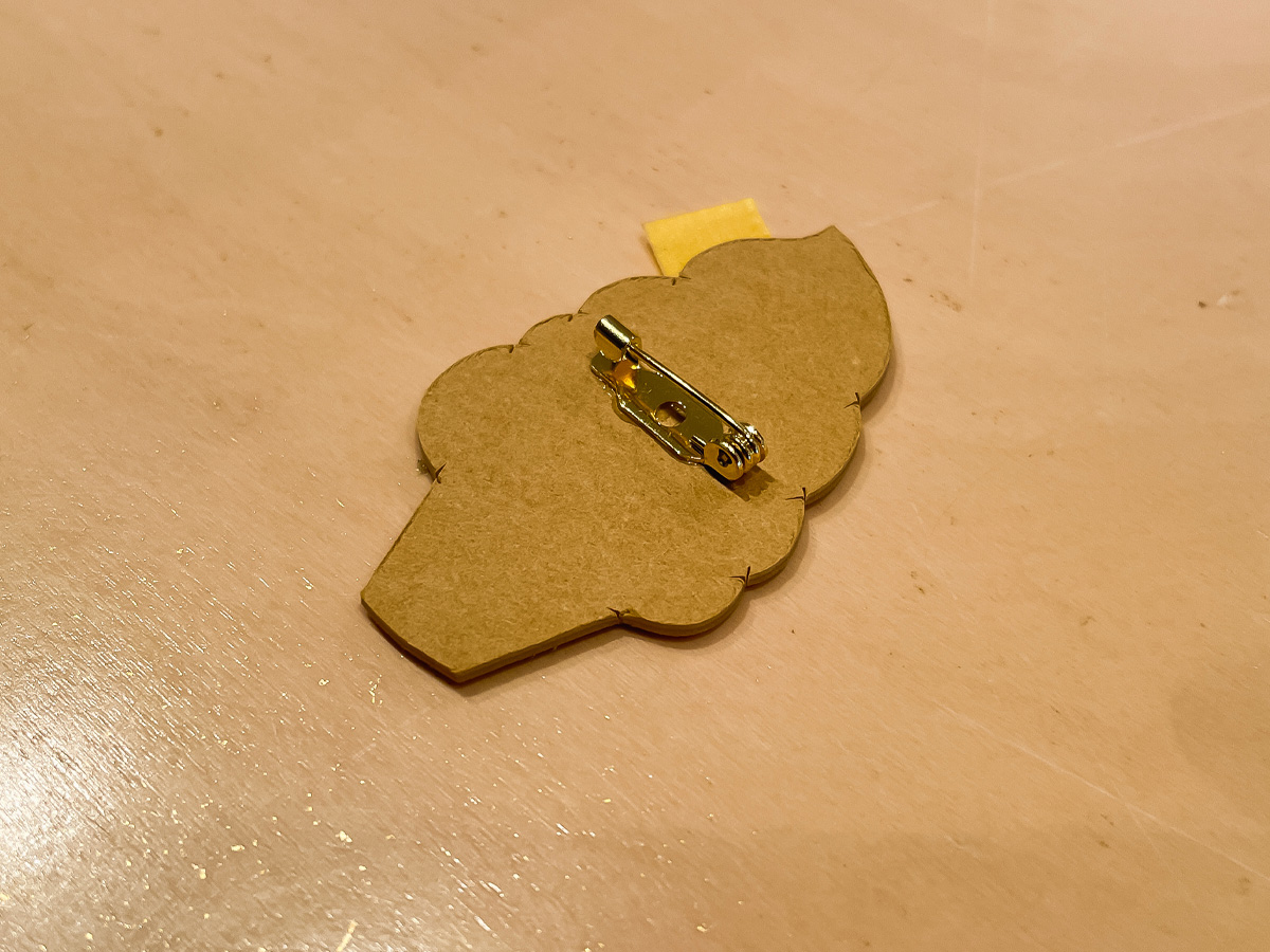 「今井金箔」で"バッチ金箔貼り体験"してみたよ！／石川県金沢市・広坂店