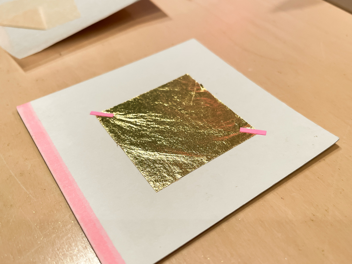 「今井金箔」で"バッチ金箔貼り体験"してみたよ！／石川県金沢市・広坂店