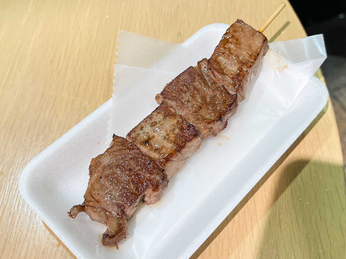 【まだ】近江町市場「NIKUO」でA5能登牛串食べてみた！／石川県金沢市