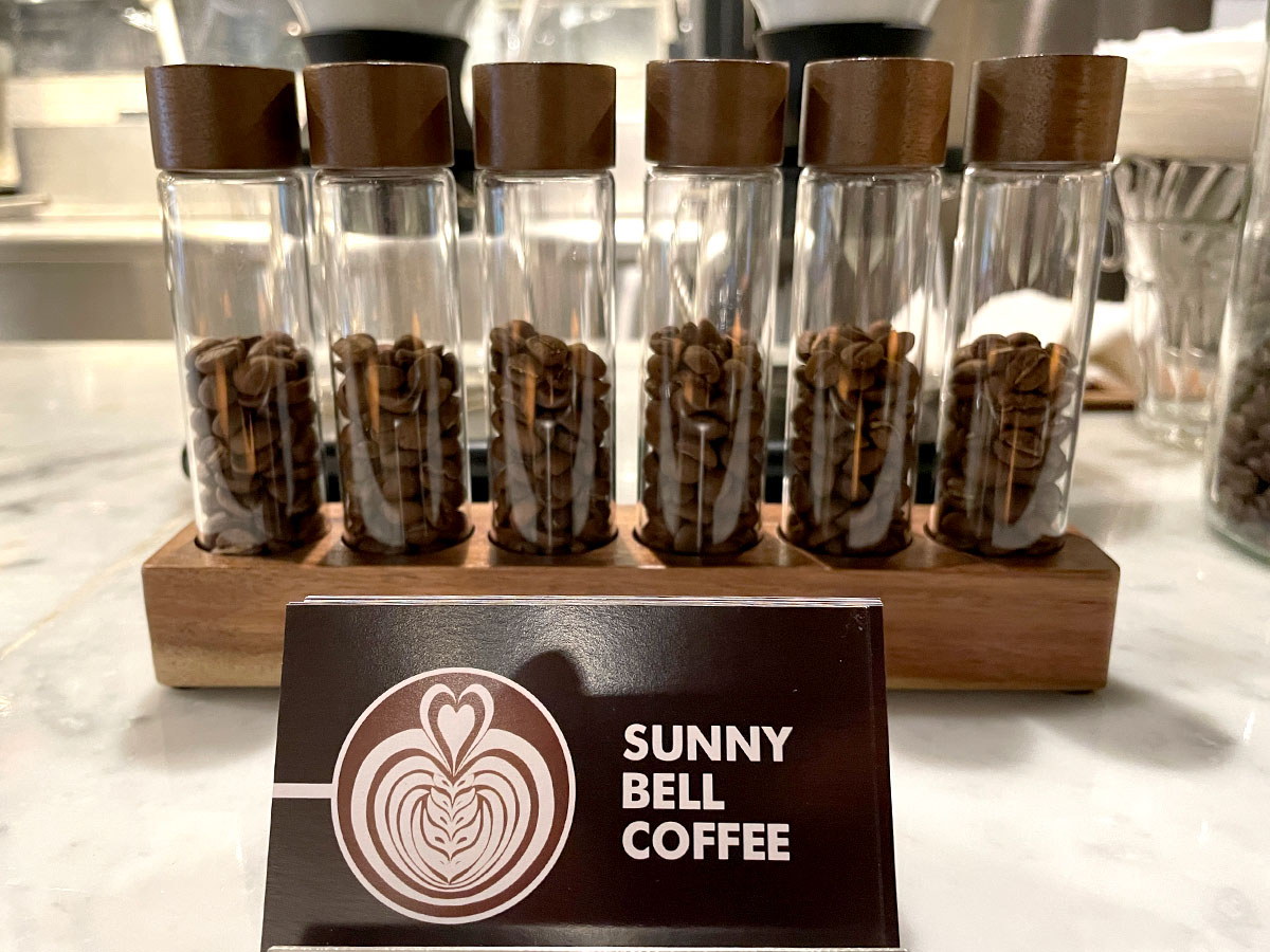 カフェ「La RINA(ラ・リナ)」でコーヒーとティラミス食べた!/石川県金沢市・クラソプレイス香林坊内