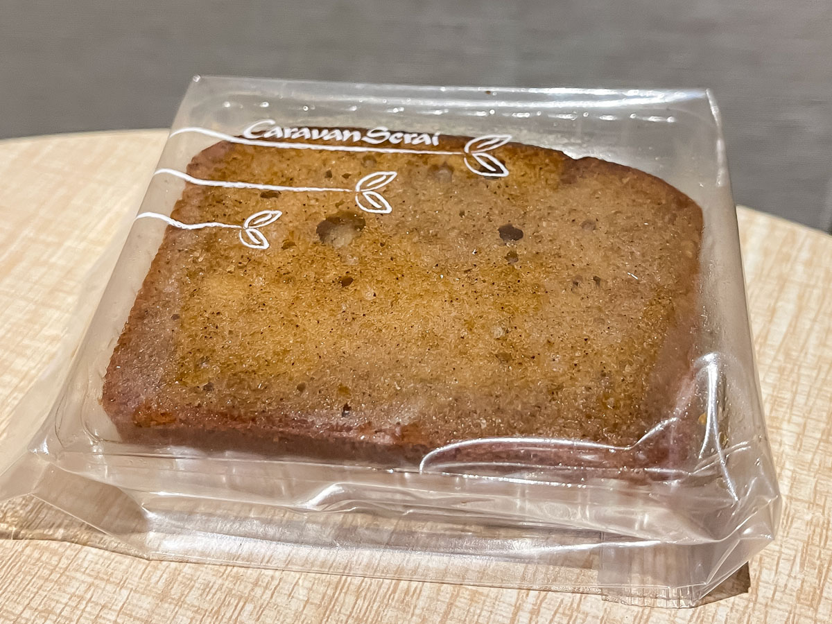 「キャラバンサライ」で金澤ロワイヤルブランデーケーキ買ってみた！／石川県金沢市・武蔵店