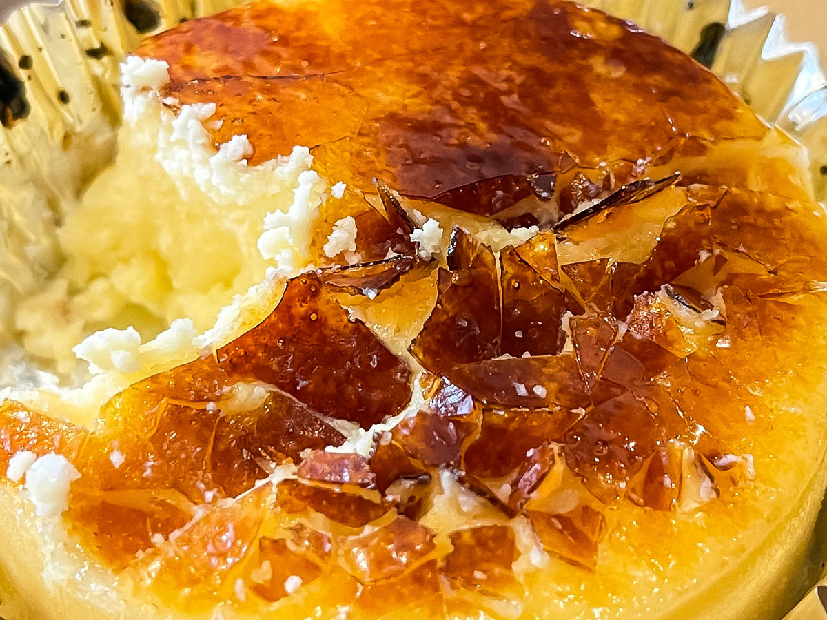 ヤマト・糀パークの「こめトはな」でブリュレと加賀棒茶のチーズケーキ食べたよ／石川県金沢市