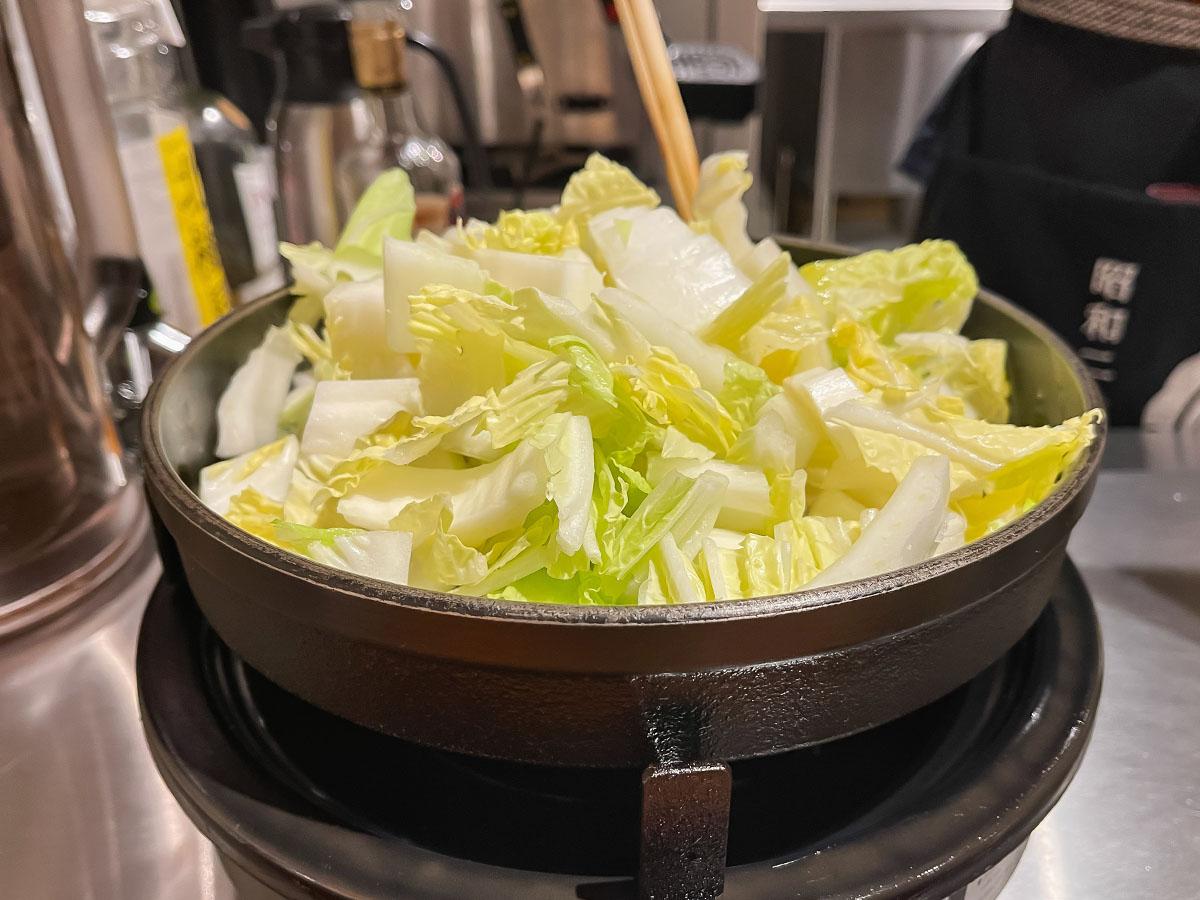 「さぶろうべい」でとりかわ、かきフライ、唐揚げ、名代白菜鍋(若鶏)食べた！／石川県金沢市