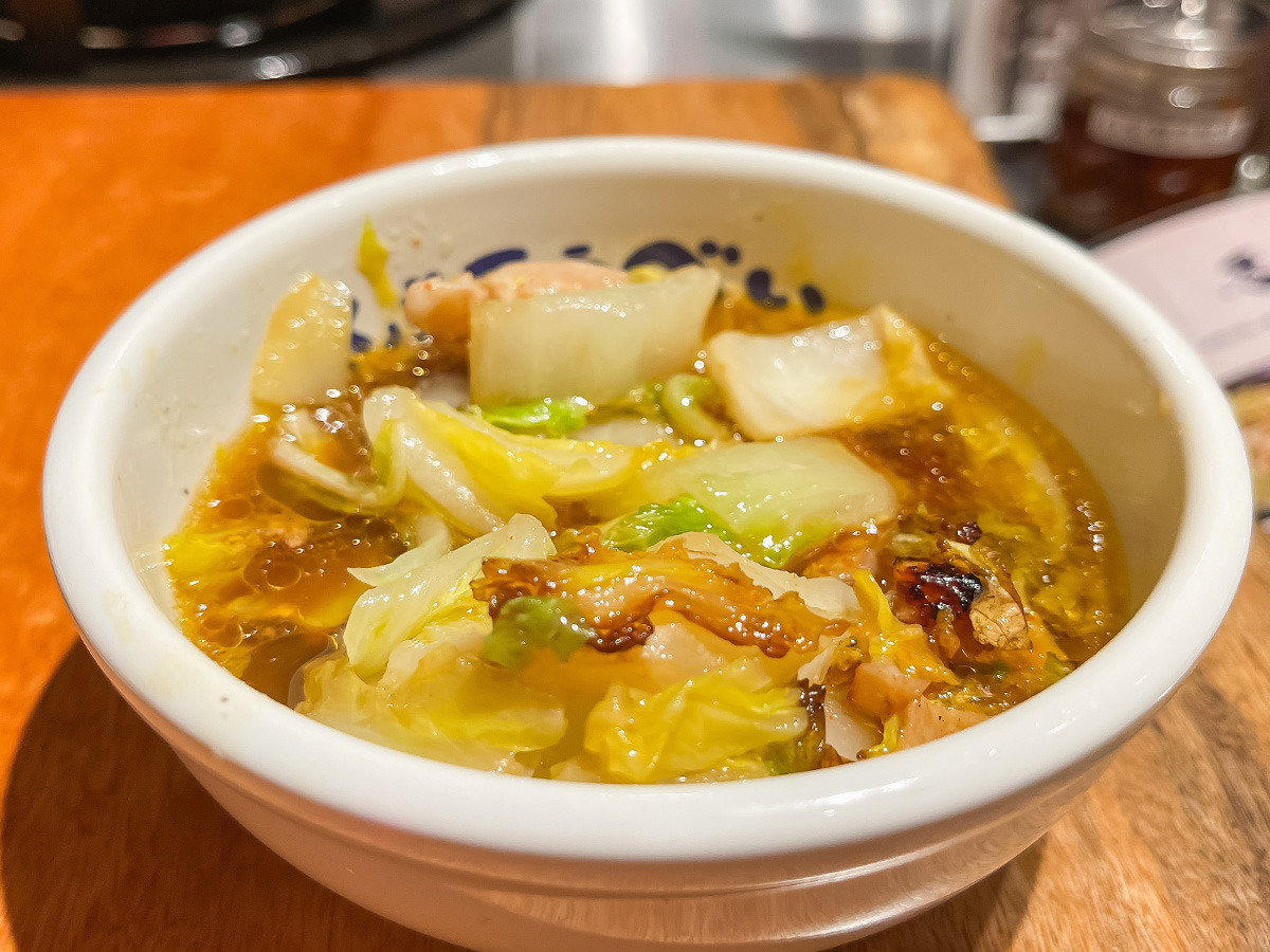 「さぶろうべい」でとりかわ、かきフライ、唐揚げ、名代白菜鍋(若鶏)食べた！／石川県金沢市