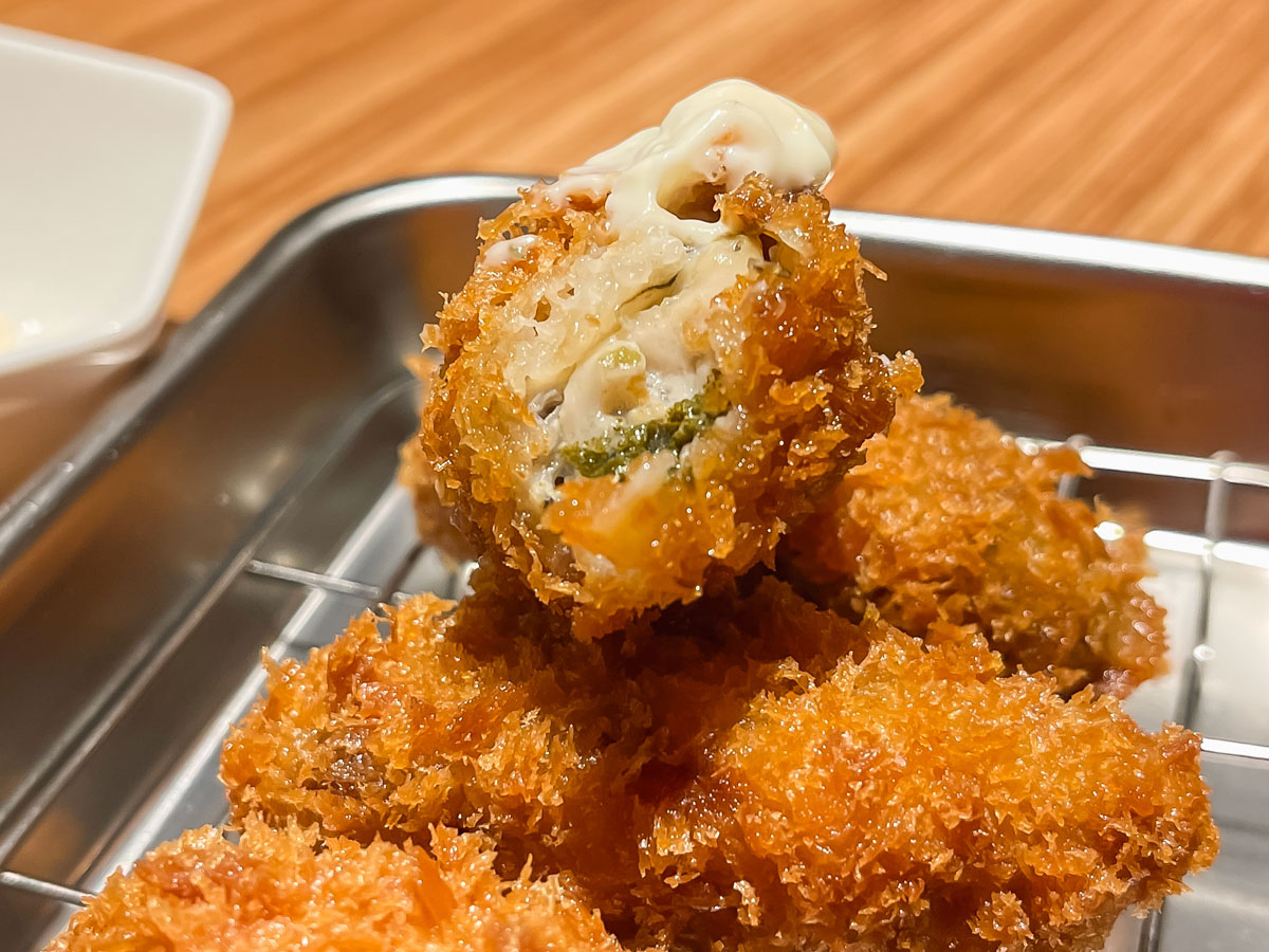 「さぶろうべい」でとりかわ、かきフライ、唐揚げ、名代白菜鍋(若鶏)食べた！／石川県金沢市