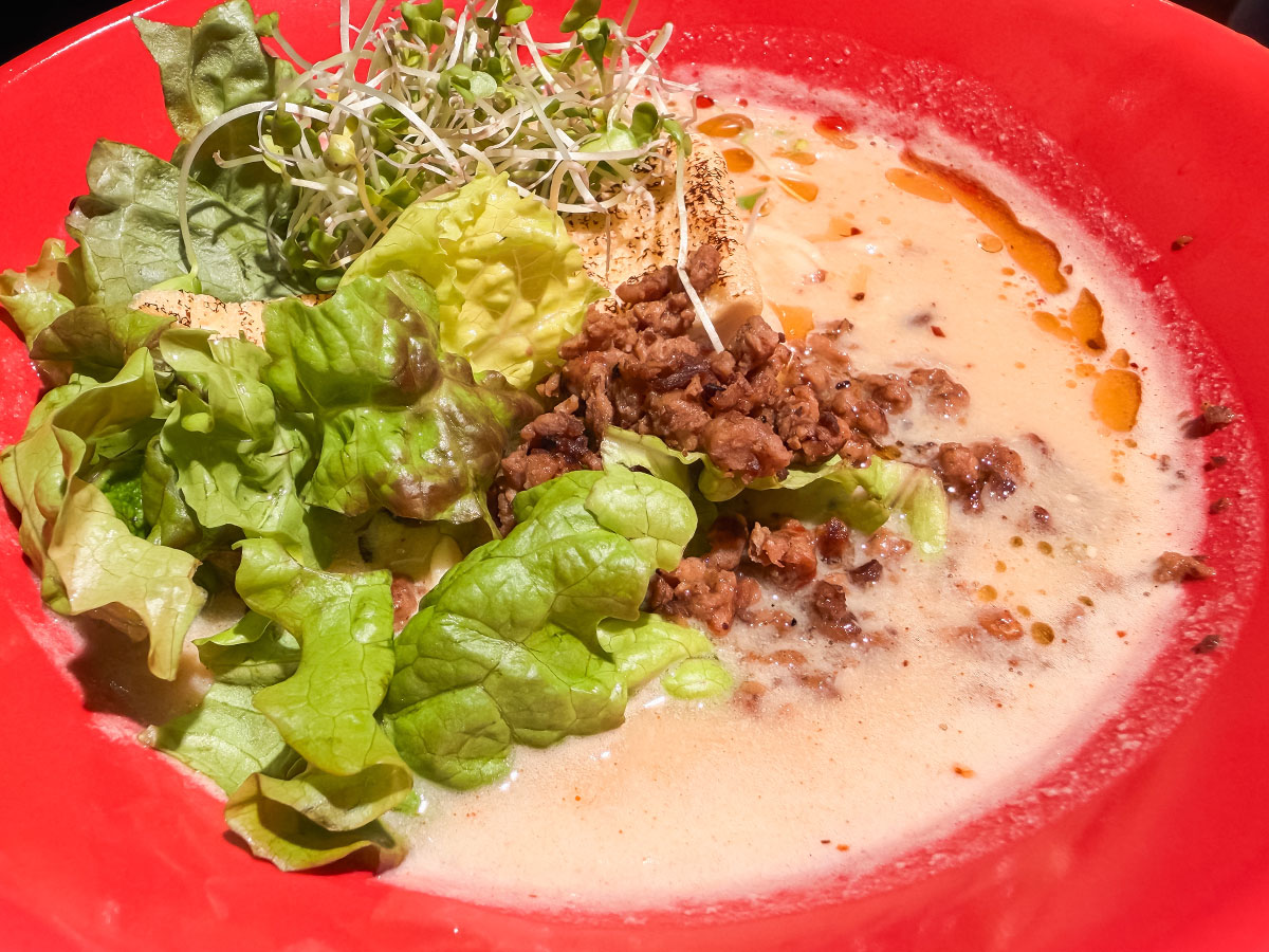 「和音(わおん)」で"にぎり寿司8貫セット"と"みそ麹らーめん"食べたよ!/ベースゲート横浜関内