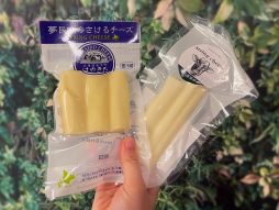 食べ比べ 2：夢民舎と箱根牧場のストリングチーズ食べた！／北海道土産